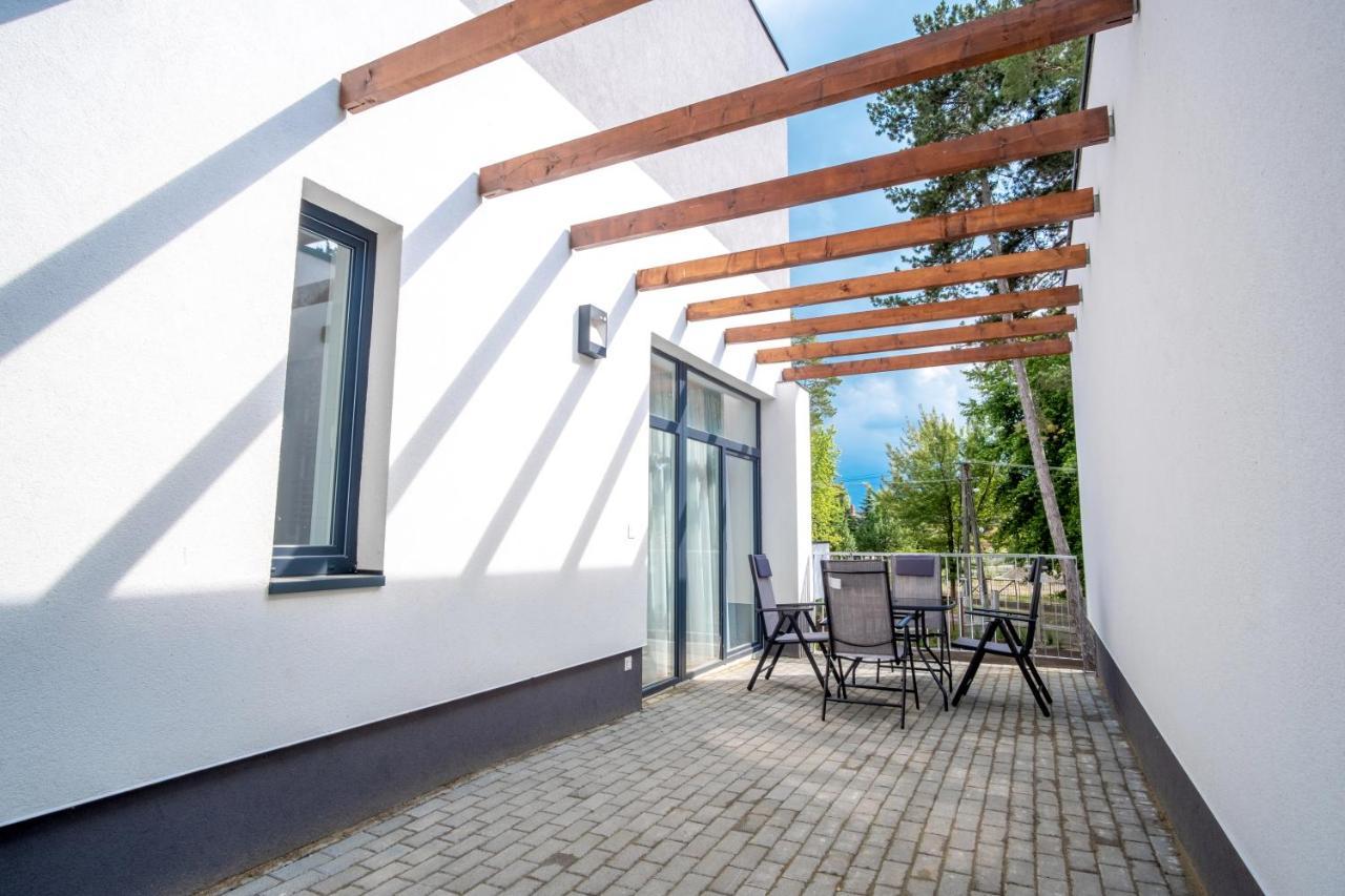 שיופוק Szent Bernadett Csaladi Apartmanhaz מראה חיצוני תמונה